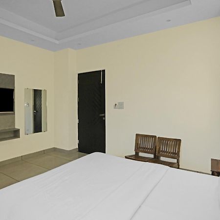Super Hotel O Heart Beat Hotel Greater Noida Exterior foto
