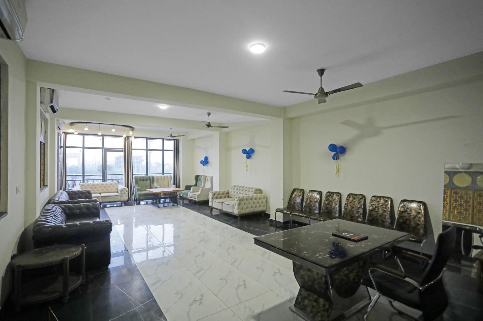 Super Hotel O Heart Beat Hotel Greater Noida Exterior foto