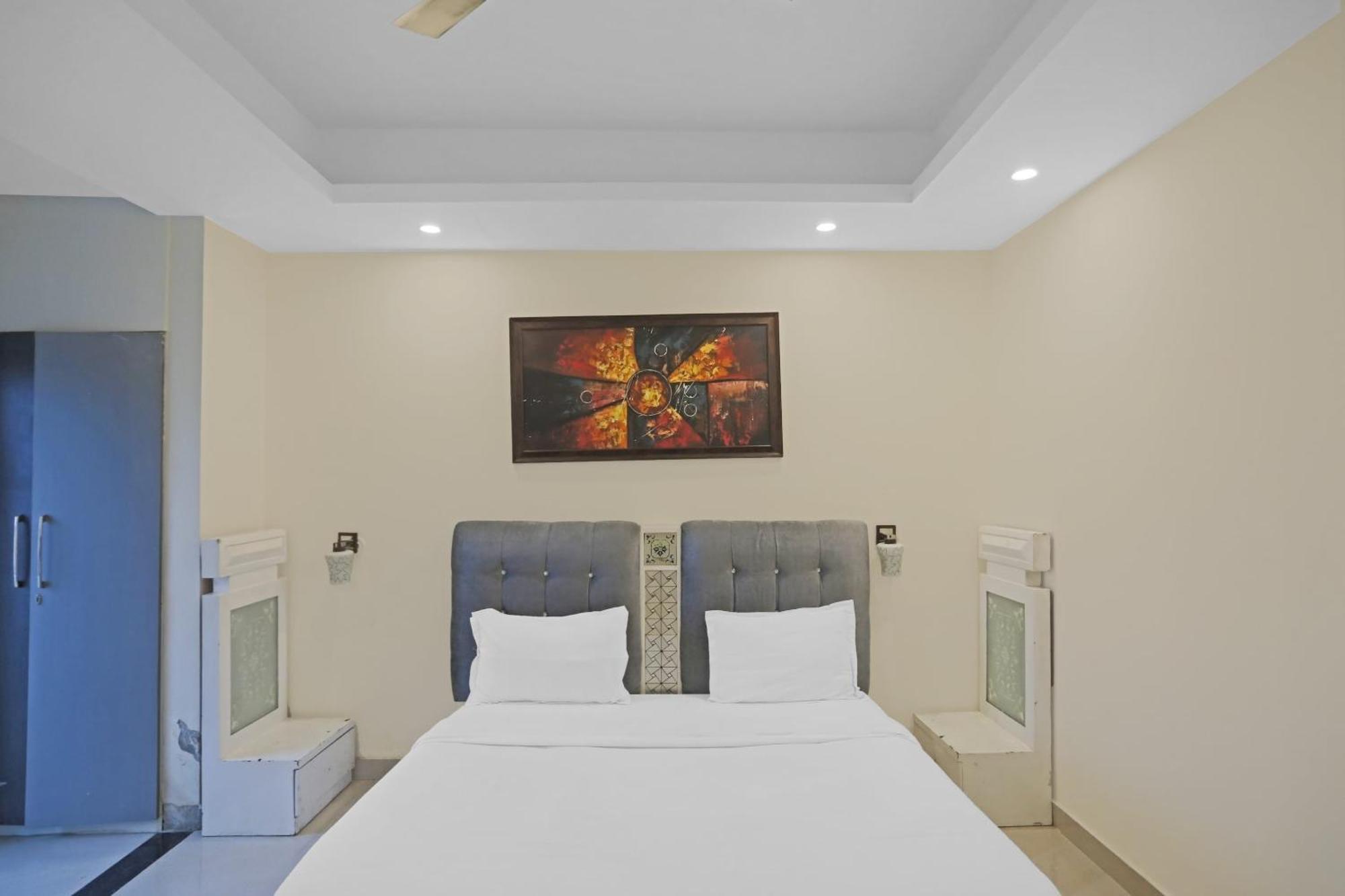 Super Hotel O Heart Beat Hotel Greater Noida Exterior foto