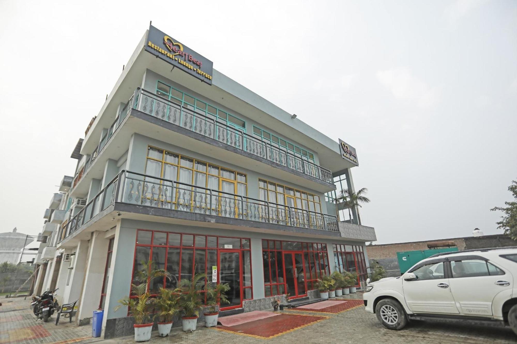 Super Hotel O Heart Beat Hotel Greater Noida Exterior foto